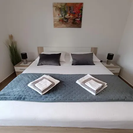 Holiday home Peaceful Private Near Zadar & Nin With Garden, Terrace & Bbq *
