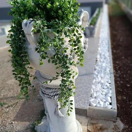 Σπίτι διακοπών Peaceful Family With Garden, Terrace & Bbq Near Zadar & Nin