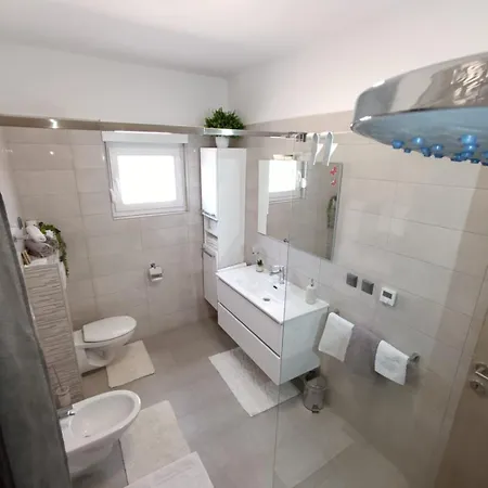 Peaceful Family With Garden, Terrace & Bbq Near Zadar & Nin