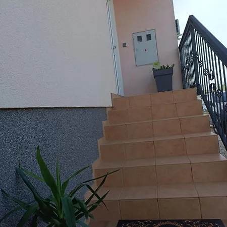 Σπίτι διακοπών Peaceful Family With Garden, Terrace & Bbq Near Zadar & Nin *